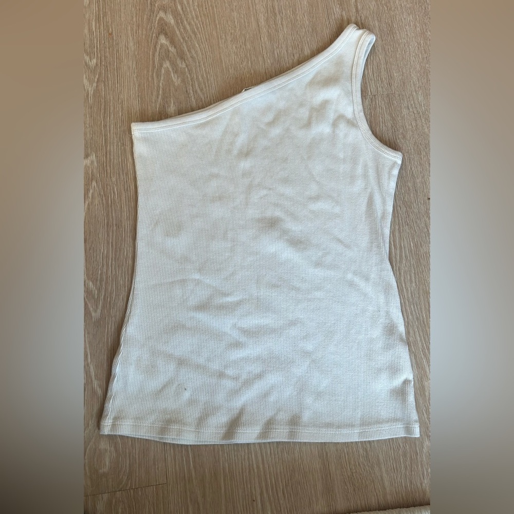 H&M Off-Shoulder White Ribbed Tank Top